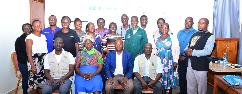 CABI and MAAIF Boost Mukono’s Plant and Animal Health Clinics with Digital Tools for Improved Advisory Services.
